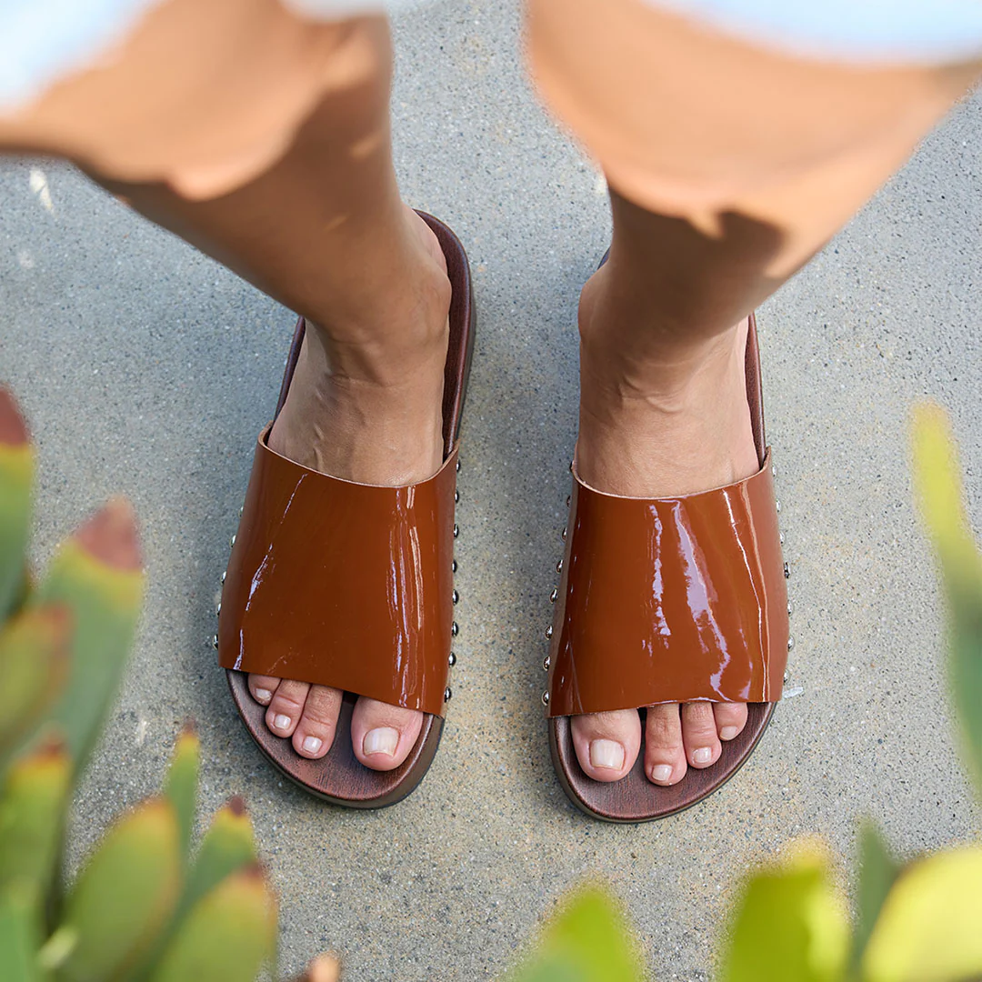 BC Shoes Take Your Pick flat sandal vegan